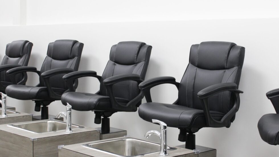 Nail Technician Program Winnipeg